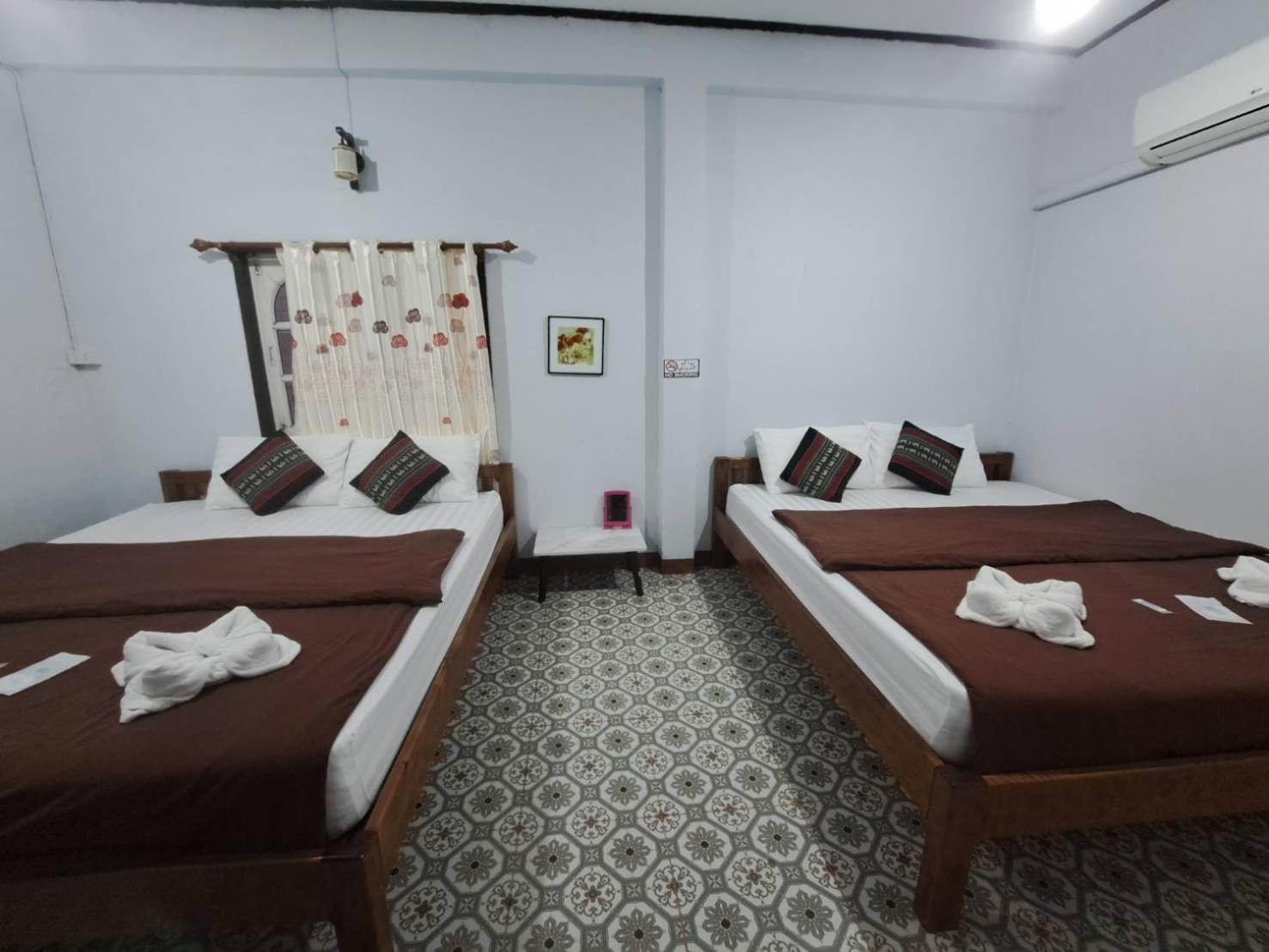 ไทยกันเอง ริมโขง Apartamento Chiang Khan Exterior foto