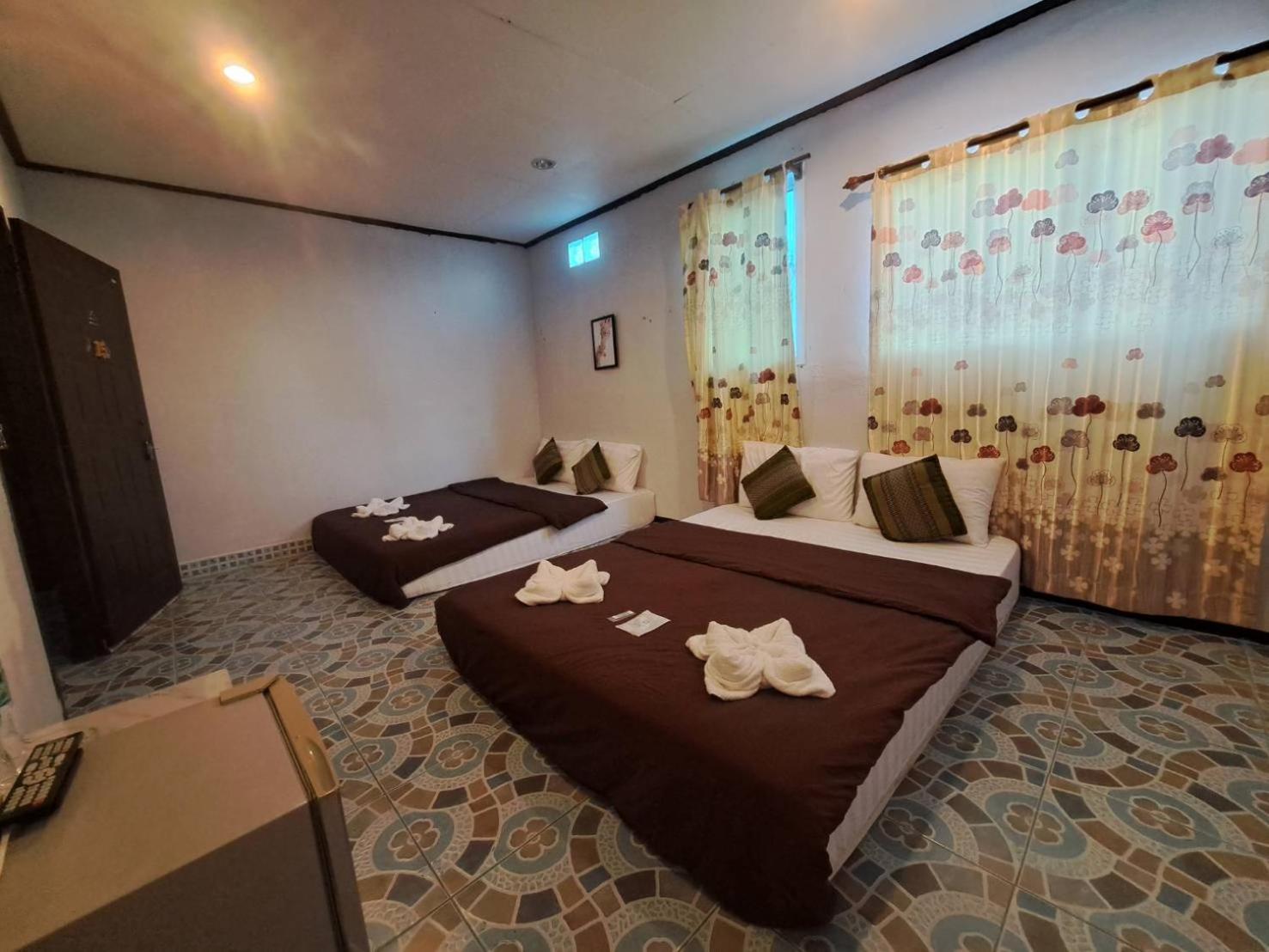 ไทยกันเอง ริมโขง Apartamento Chiang Khan Exterior foto