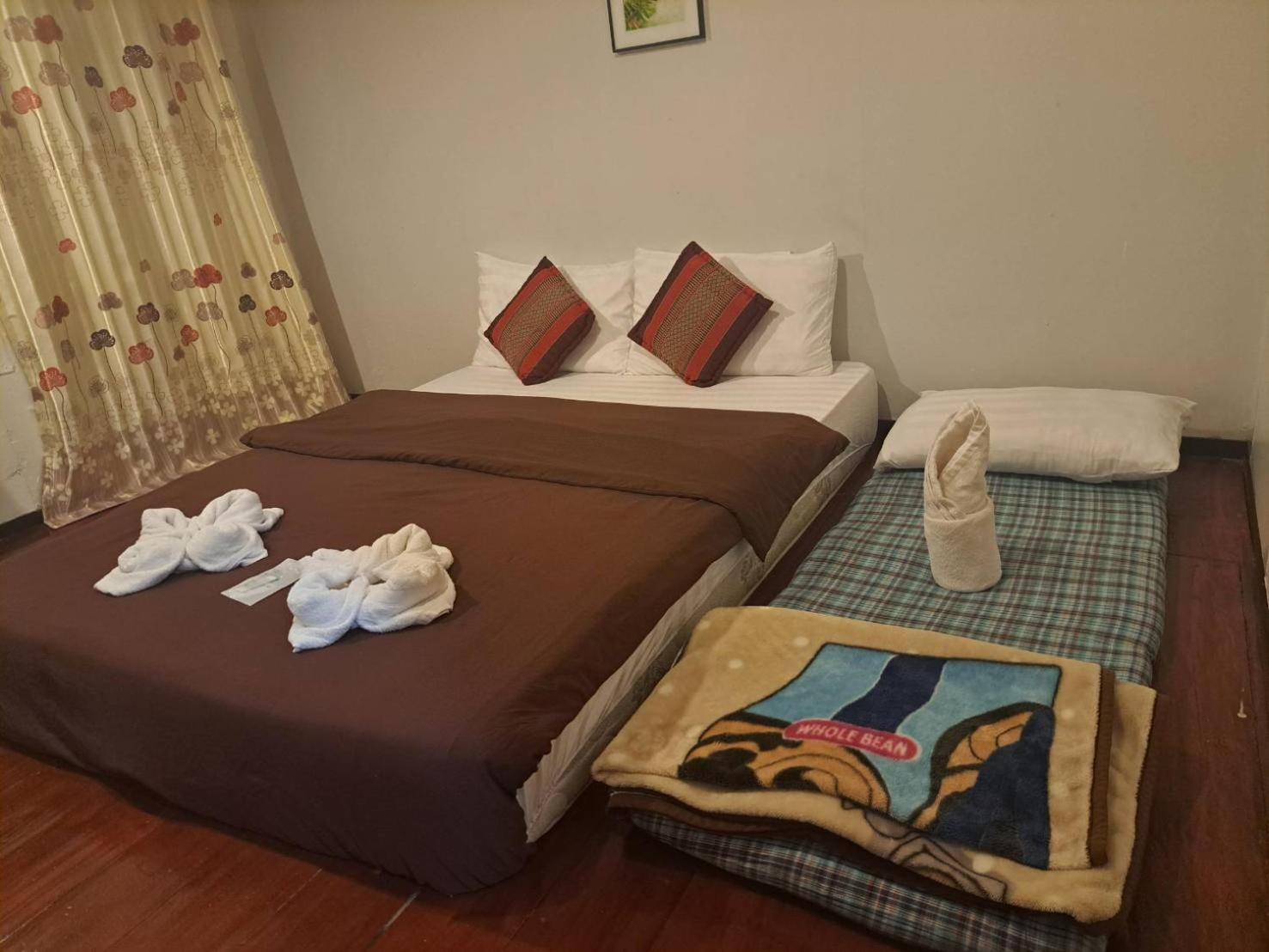 ไทยกันเอง ริมโขง Apartamento Chiang Khan Exterior foto